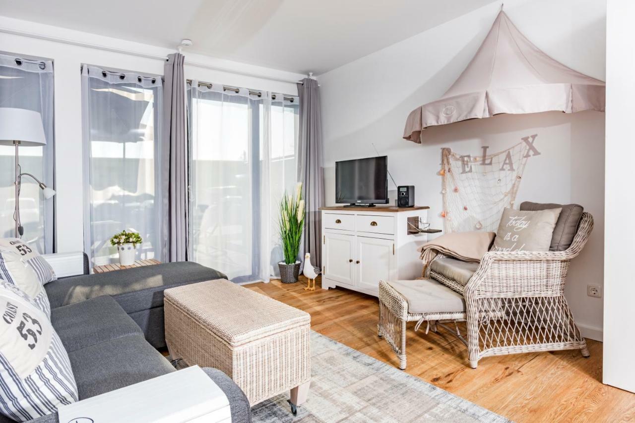 Strandhaus Kleine Perle บือซุม ภายนอก รูปภาพ